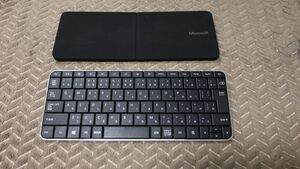 動作良好 ☆ マイクロソフト キーボード Bluetooth対応ワイヤレス　　Wedge Mobile Keyboard　多目的カバー　日本語対応キー　送料：370円