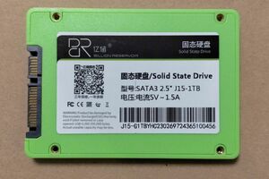 Billion Reservoir SATAIII 2.5インチサイズ SSD 1TB 1枚