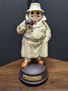 .. pig poruko* rosso trench coat music box total height : approximately 21.