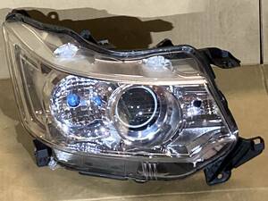 MH34S　ワゴンＲ スティングレー　ヘッドライト　右　HID　35120-72M60　KOITO　100-59271　管理406