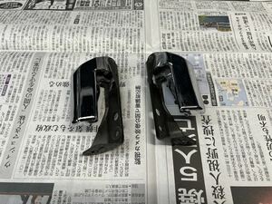 日産純正　ステージアWGNC34後期　リアシートリクライニングレバー　左右SET 。