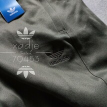 新品 正規品 adidas originals アディダス オリジナルス ジャージ 上下セット パーカー パンツ セットアップ ロゴ刺繍 カーキ オリーブ XL_画像8