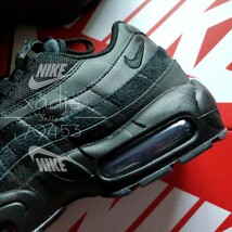 新品 正規品 NIKE ナイキ AIR MAX 95 エアマックス 95 エッセンシャル 黒 ブラック トリプルブラック 26cm US8 箱付き_画像3