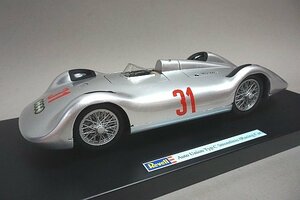 Revell レベル 1/18 AUTO UNION アウトウニオン Typ C Stromline Racing Car #31 08436