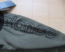 即決新品 New Balance GOLF 防風裏地付きフルジップセーター カーキ 4サイズ Mサイズ相当 ニューバランス ゴルフ_画像5