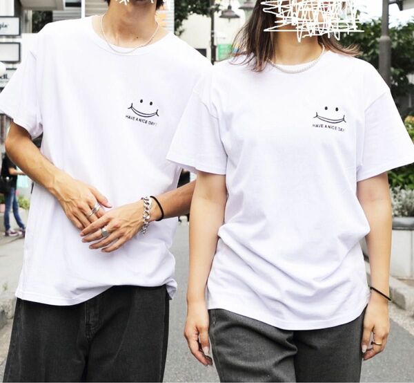 新品　8 eight スマイル コラボ SMILE オリジナル半袖 Tシャツ　男女兼用　ユニセックス　トップス　カットソー 