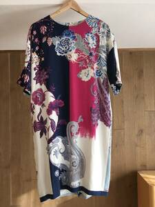 美品　ETROエトロ　　シルク　ワンピース４０