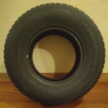 スタッドレスタイヤ ヨコハマタイヤ GEOLANDAR I/T-S G-073 265/70R15 ①_画像3