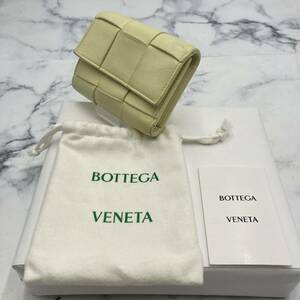 ♪【売り切り】BOTTEGA VENETAボッテガヴェネタ マキシイントレ レザー コンパクト財布 ウォレット P01636290L 保存袋付属 