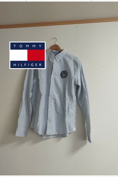 TOMMY HILFIGER ボタンダウンシャツ ワッペン シンプル