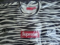 正規品 新品 未開封 FW22 Supreme Box Logo Crewneck シュプリーム ボックス ロゴ クルーネック トレーナー Zebra ゼブラ Large ラージ_画像3