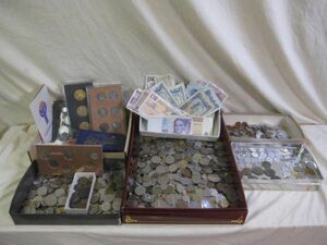 大量 10kg以上 外国銭 中国古銭 銀貨 ヨーロッパ アメリカ リバティ ドル セント ダイム ユーロ プルーフ 記念硬貨 紙幣 色々まとめて