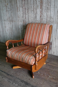 アンティーク　回転ロッキング　シングルソファ [asc1-282]椅子オットマンテーブルディスプレイアメリカクッションビンテージコレクション