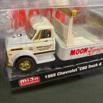 M2 MACHINES MOONEYES 1968 CHEVROLET C60 TRUCK & 1978 SILVERADO M2 マシーンズ ムーンアイズ シボレー シルバラード C10 CHASE チェイス_画像4