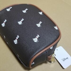 ディズニー　101匹わんちゃん　新品　Disney　ポーチ　Dark brown