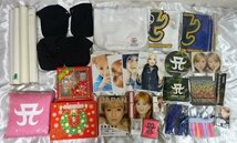 ● 浜崎あゆみ グッズ タオル バッグ 帽子キャップ クリスマスBOX クッションほか_画像3