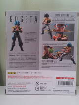 [中古品・欠品なし]S.H.フィギュアーツ ドラゴンボール スーパーサイヤ人ゴッドスーパーサイヤ人ゴジータ_画像2