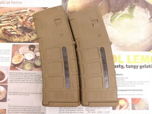 送料無料！米軍放出品 実物 MAGPUL マグプル PMAG 30 GEN M3 2本 sets 30連マガジン WINDOW 両窓 5.56mm コヨーテ p2