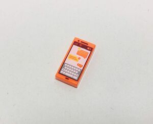 【新品未使用】レゴ　LEGO　タイル　プリントタイル　1x2 スマートフォン　携帯　スマホ　オレンジ　１×２