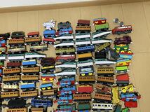 プラレール　車両　大量　ジャンク　トーマス　新幹線　など　動作未確認　子供のおもちゃ整理　120サイズ_画像3