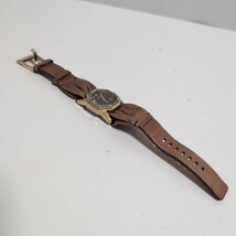 E86　DIESELディーゼル DZ-5149 ボーイズ 革ベルト ダークブラウンクォーツ式 腕時計 中古品_画像6