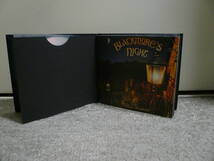 【限定盤2CD：デジブック仕様】BLACKMORE'S NIGHT(ブラックモアズ・ナイト)「The Village Lanterne」 _画像6