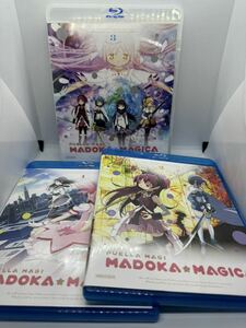 【北米版】魔法少女まどかマギカ　ブルーレイ　全巻セット　まどかマギカ　1 2 3 Blu-ray 輸入盤