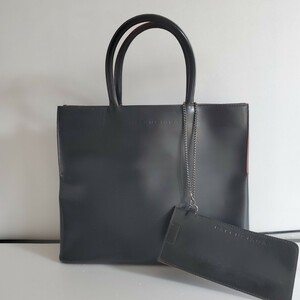 B17 美品 BALENCIAGA バレンシアガ パテントレザー トートバッグ ポーチ付き 黒系