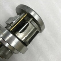 ●SHIMANO　シマノ　カルカッタコンクエスト　100DC　ハンドルべた付きあり　動作未確認　現状お渡し　中古(u1208_3_50)_画像6