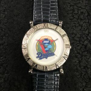 T2579 中日ドラゴンズ 1999年 優勝記念 腕時計 電池切れ 野球グッズ ドラゴンズ