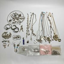 1円〜シルバー925アクセサリー まとめ　ネックレス ブレスレット ピアス リング ペンダントヘッド　　２２５グラム_画像1