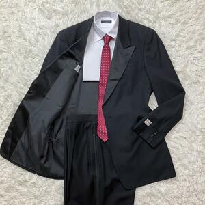 【美品/50サイズ】XL相当！ARMANI COLLEZIONI スーツ セットアップ アルマーニコレッツォーニ タキシード 黒 ブラック 1B メンズ 