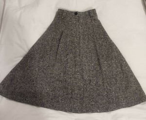 1970年代 ビンテージ　厚手ウールツイード　ホームスパン　フレアロングスカート