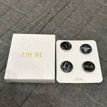 未使用品 Christian Dior クリスチャンディオール ピンバッジ 4個セット_画像1