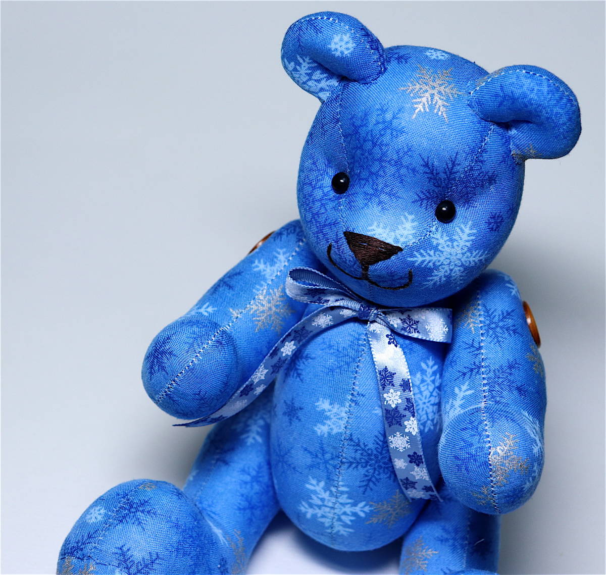 [Handgefertigt] Schneeflocke Blau Weihnachten Teddybär Handgemachter Bär Stofftier [Neu, Ungebraucht], Teddybär, Teddybären im Allgemeinen, Körperlänge 10cm - 30cm