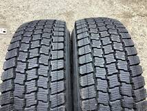 M6781 ダットサン ハイラックス ピックアップ トラックに！ 15インチ＆215/80R15 109/105L 2020年製 新同 スタッドレスタイヤ4本セット☆彡_画像9