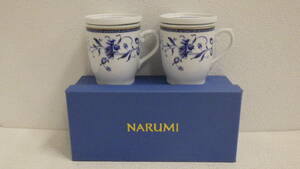 #11292 【NARUMI】 蓋付きマグカップ 茶こし付き ペア ブルーフラワー 2個セット ティーカップ コーヒーカップ 食器 蓋付き 未使用・保管品