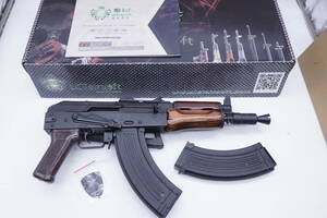 美品　LCT　LCKS74UN-AEG　電動ガン　マガジン２本はオマケ　★　検索用　クリンコフ　カラシニコフ　AKS74U　AK　スチール