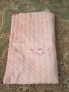 新品　敷き毛布　掛け毛布　ピンク　クリスチャン・ディオール　シーツ　ボア　ブランケット　防寒