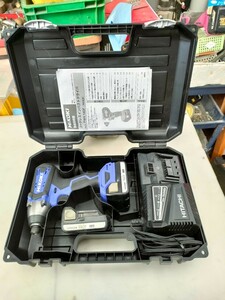 ほぼ新品　HIKOKI　日立インパクトドライバー　14.4V　充電器　バッテリー2個　ケース付き　PB20231228