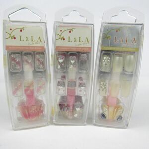 ララキューブネイル ネイルチップ 未使用 3点セット まとめて コスメ 箱汚れ有 レディース LaLA Cube nail