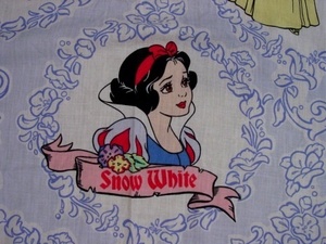 白雪姫　スノーホワイト　ベビー用シーツ　ビンテージ　発色良好