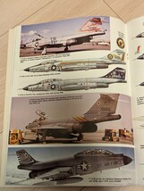 Modern Military Aircraft VOODOO by Lou Drendel & Paul Stevens 本　書籍　飛行機　戦闘機　アーミー　戦争　海外　書籍_画像5