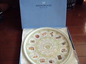 未使用品！WEDGWOODウエッジウッドのプレート２００１！