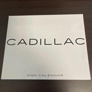 cadillac 卓上カレンダー2024