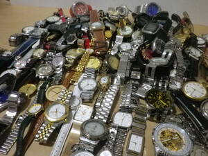 ◆ジャンク時計まとめ売り◆動作未確認　150個以上　SEIKOセイコーCITIZEN CASIOいろいろ大量有名ブランドほか