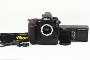 ★動作品★ Nikon ニコン D3 ボディ 　ストラップ・バッテリ・充電器・ボディキャップ付 #230126