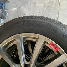 バリ山 ヨコハマ アイスガード iceGUARD スタッドレスタイヤ ホイール 4本セット2022年製 215/60R17 iG60 カローラクロス使用_画像4