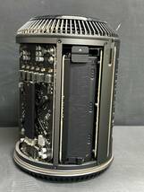 【良品♪】MacPro 2013 A1481[Xeon E5-1620 v2 3.7GHz 4コア/RAM:16G/SSD:512GB/FirePro D300×2]Montery 動作品_画像4