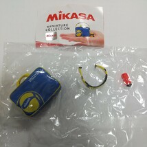 MIKASA　ミカサ　ミニチュア コレクション　ボールバック　スポーツボトル　VOLLEYBALL フィギュア　ガチャ　バレーボール_画像1